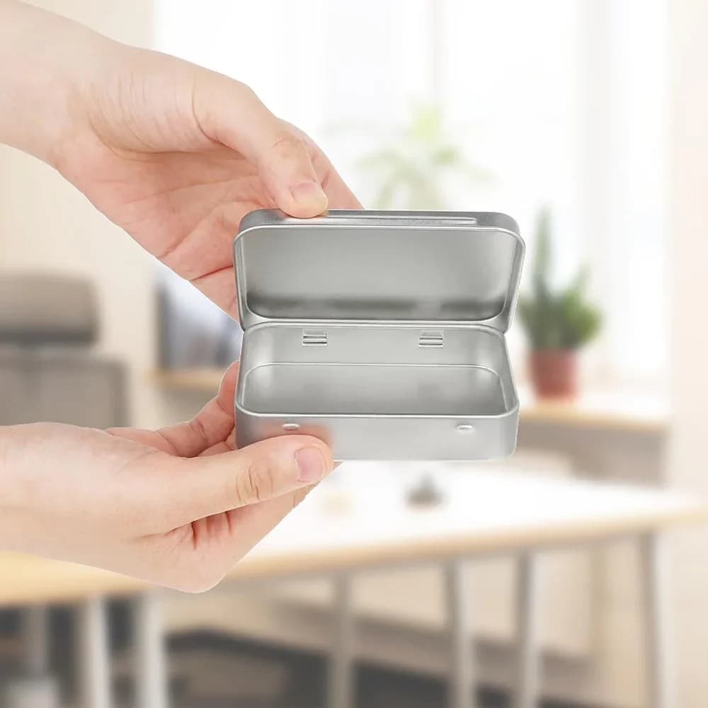 Set van 6 Metalen Blikjes met Scharnierdeksel - Kleine Bewaarblikjes